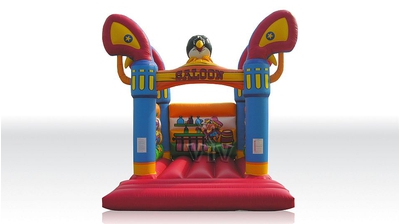 Замок «Салун» без крыши