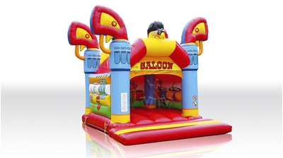 Замок «Салун» с крышей