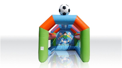 Радарные ворота с футбольным мячом